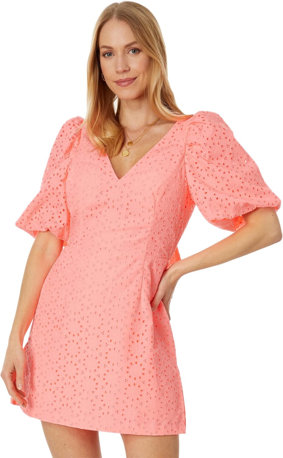 Комбинезон Lilly Pulitzer Celestina V-Neck Romper, цвет Sunrise Coral Neon Sunburst Eyelet
Комбинезон Lilly Pulitzer Celestina V-Neck Romper, цвет Sunrise Coral Neon Sunburst Eyelet