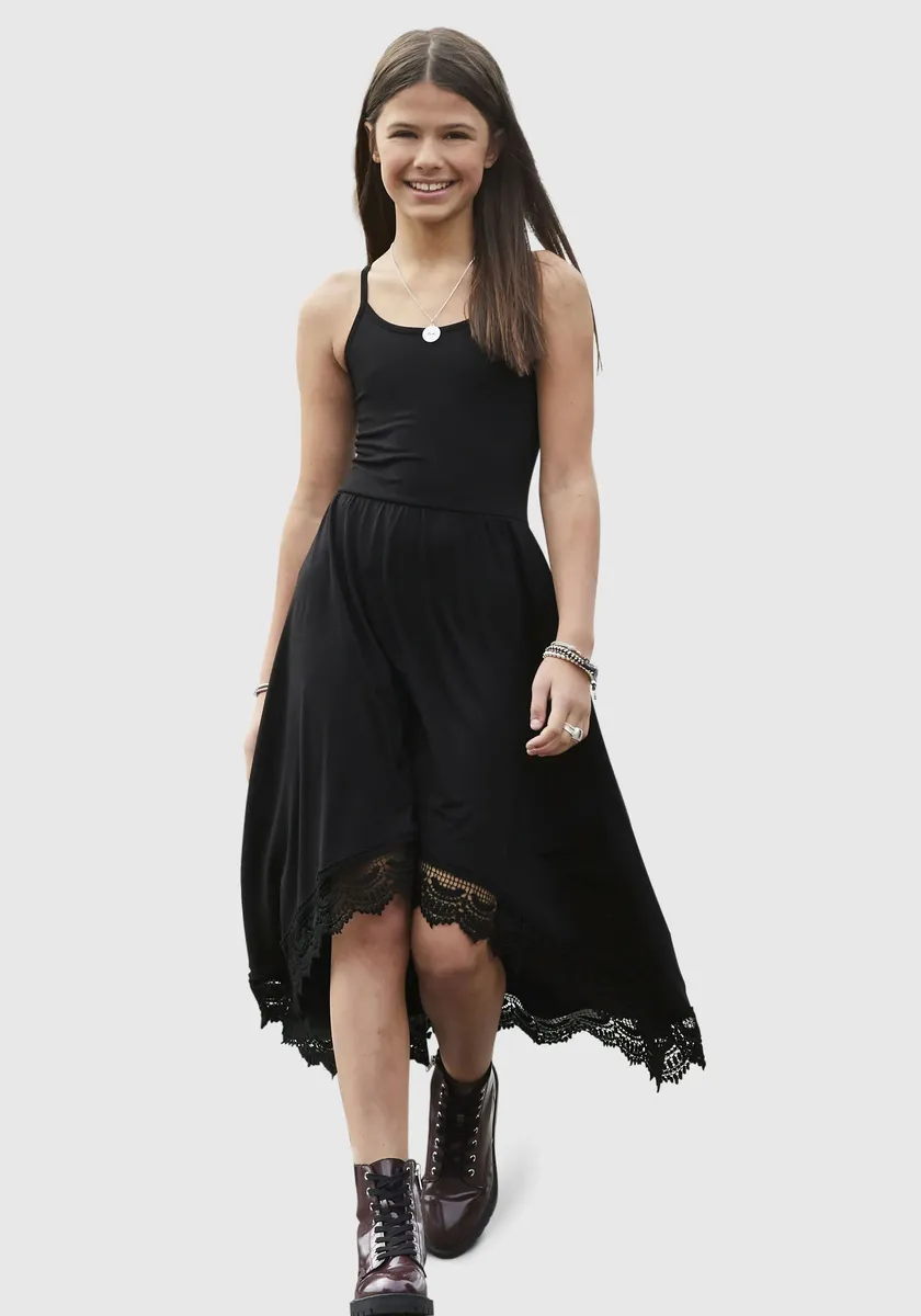 KIDSWORLD платье-спагетти "для девочки" с великолепным кружевом, черный
KIDSWORLD платье-спагетти "для девочки" с великолепным кружевом, черный