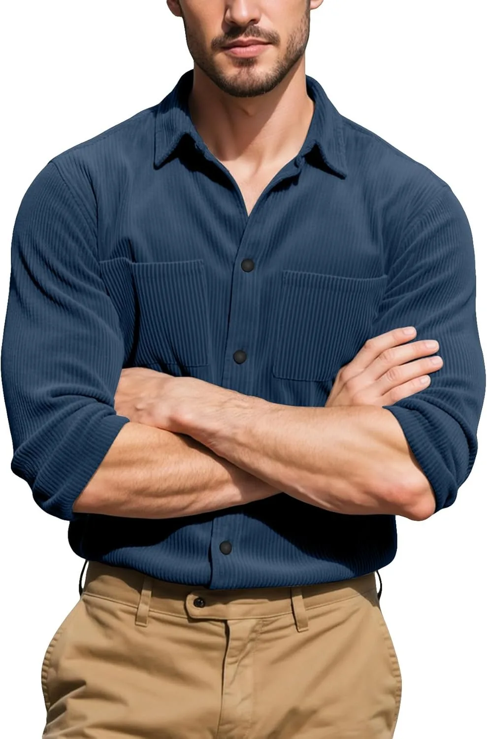 Мужской кардиган из вельвета с отложным воротником и накладным карманом
Мужской кардиган из вельвета с отложным воротником и накладным карманом