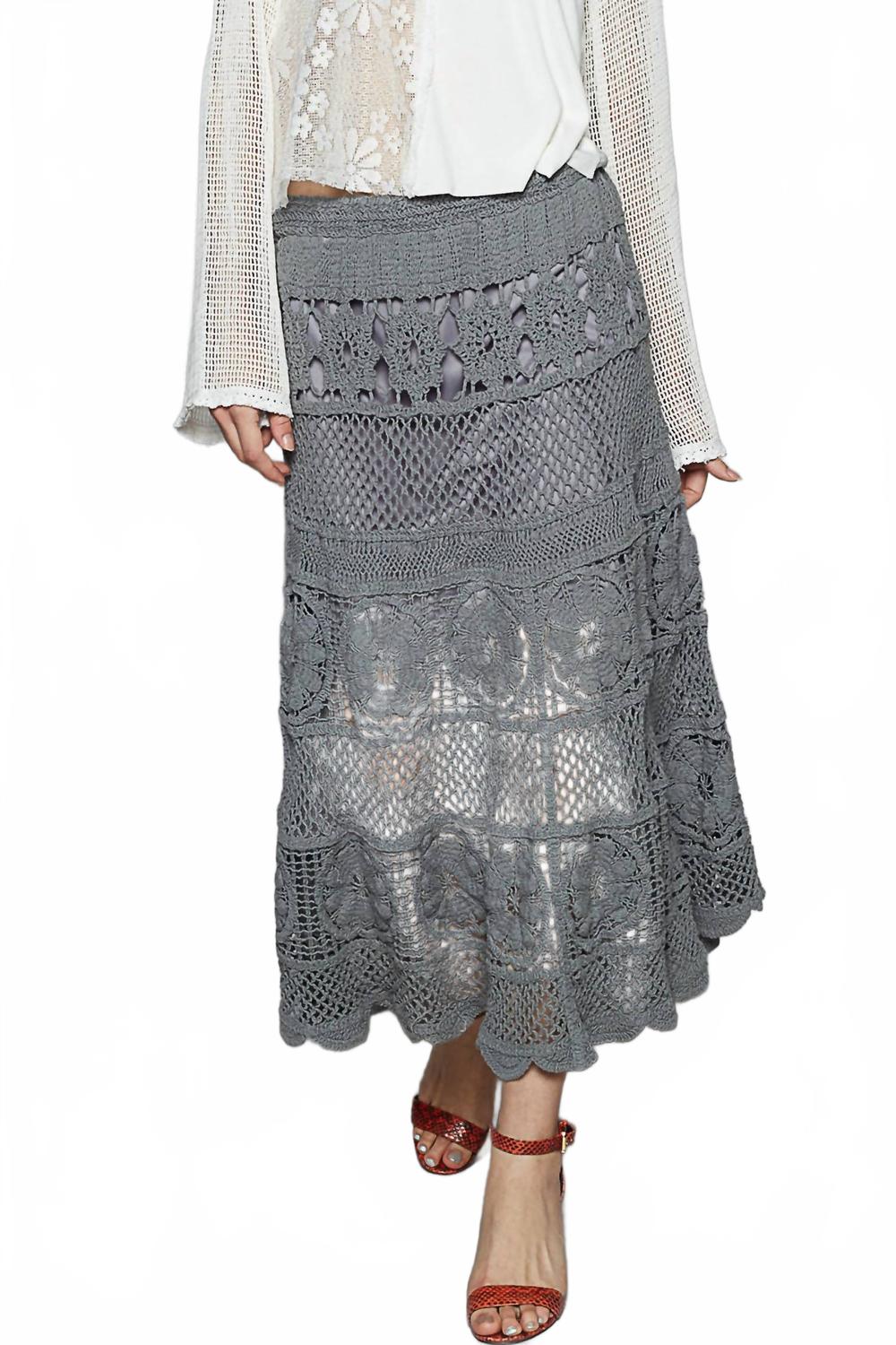 Вязаная юбка серого цвета с узором POL
Вязаная юбка серого цвета с узором POL