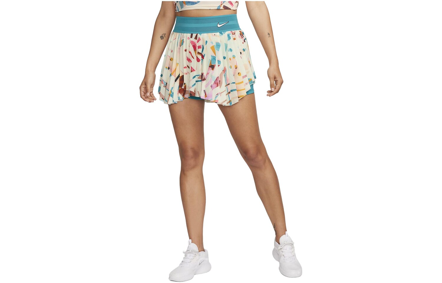 Теннисные шорты женские кокосовое молоко Nike 
Теннисные шорты женские кокосовое молоко Nike