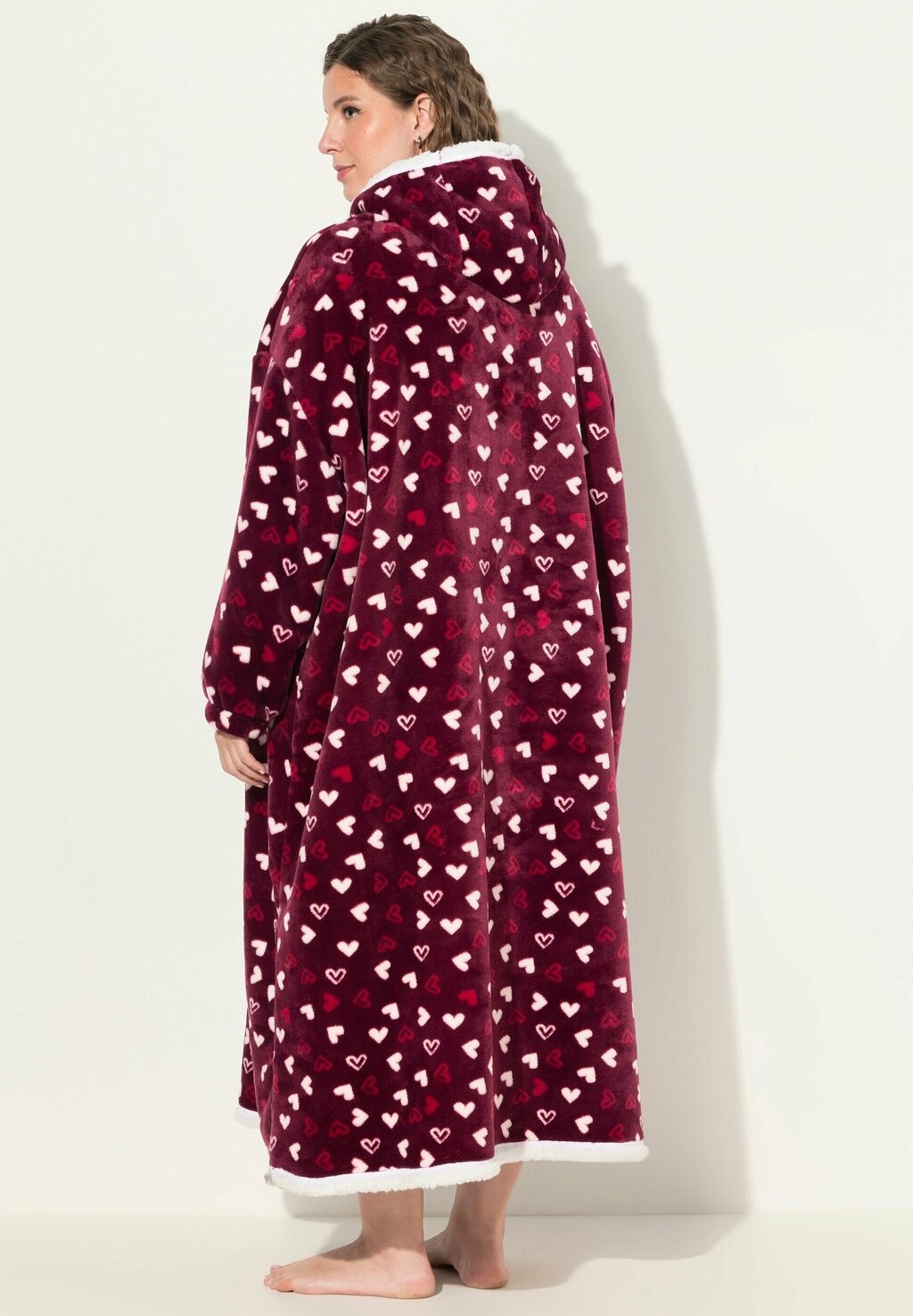 Халат GEOMETRIC PATTERN HOODED BLANKET PONCHO Ulla Popken, бордовый
Халат GEOMETRIC PATTERN HOODED BLANKET PONCHO Ulla Popken, бордовый