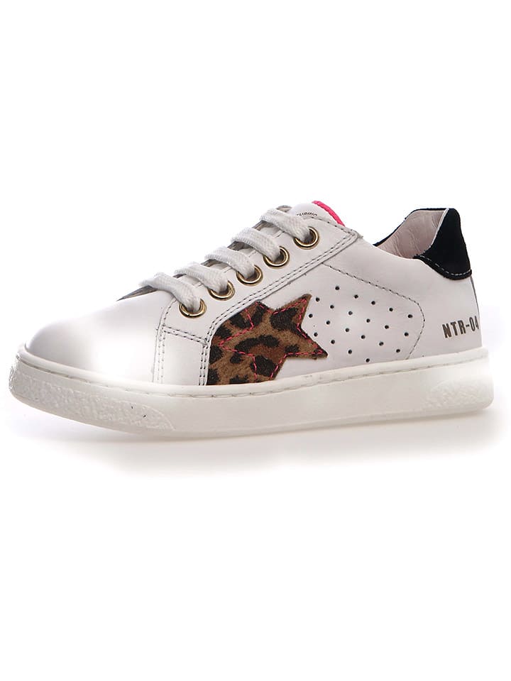 Naturino Кроссовки "Pinn" белого цвета
Naturino Кроссовки "Pinn" белого цвета