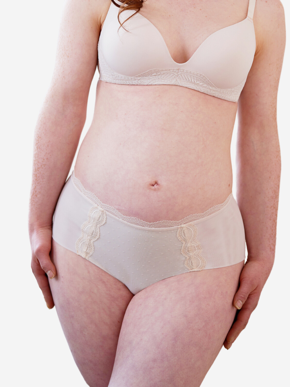 Трусы SugarShape High Panty Clara, цвет powder
Трусы SugarShape High Panty Clara, цвет powder