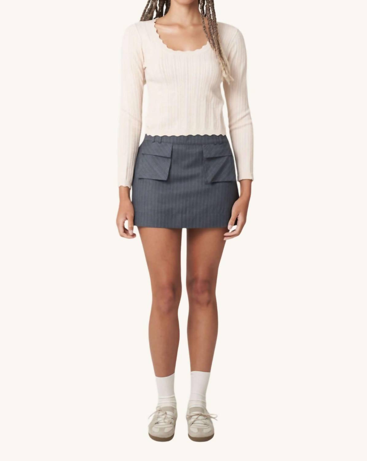 Свитер Tati с воланом в винтажном белом FIND ME NOW
Свитер Tati с воланом в винтажном белом FIND ME NOW