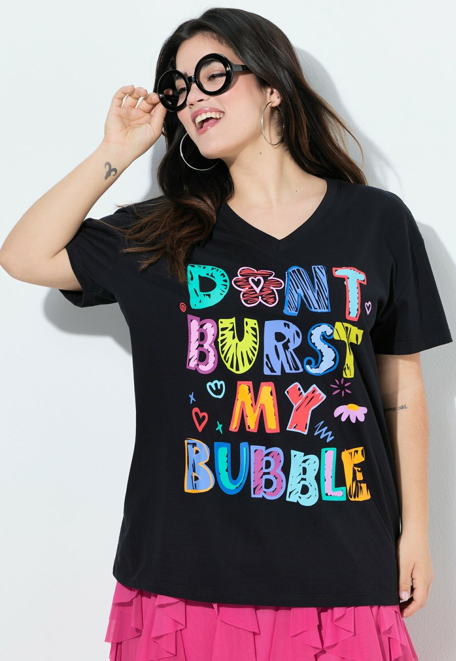 Футболка Angel of Style BOXY FIT BUNTER SCHRIFTZUG, Black, Черный, Футболка Angel of Style BOXY FIT BUNTER SCHRIFTZUG, Black
Футболка Angel of Style BOXY FIT BUNTER SCHRIFTZUG, Black, Черный, Футболка Angel of Style BOXY FIT BUNTER SCHRIFTZUG, Black