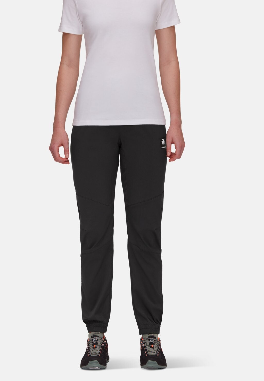 Брюки для бега MASSONE Mammut, цвет black
Брюки для бега MASSONE Mammut, цвет black