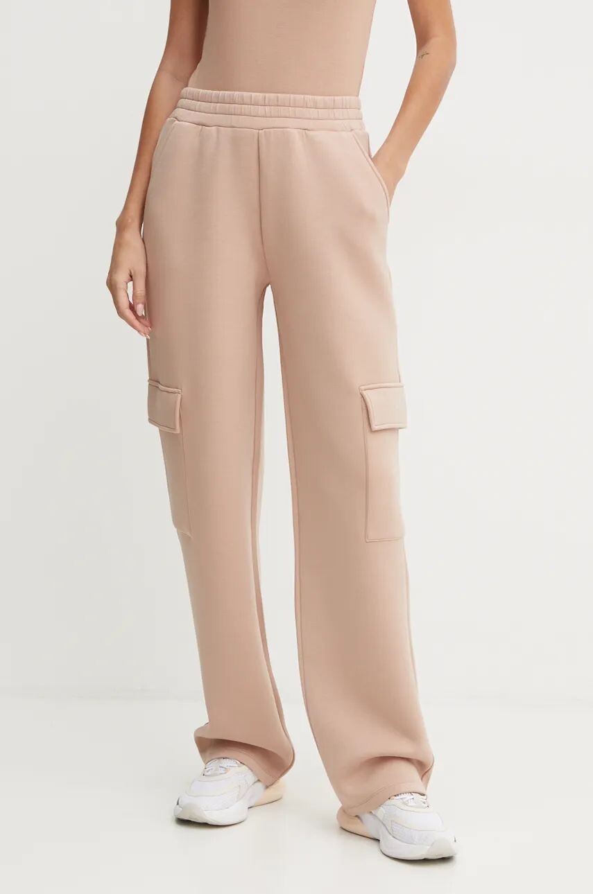 Спортивные штаны Guess CECILIA, бежевый
Спортивные штаны Guess CECILIA, бежевый