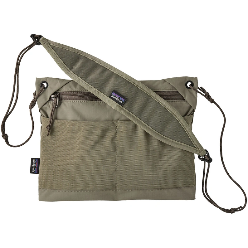 Сумка-Мессенджер Terravia Sacoche Patagonia, black
Сумка-Мессенджер Terravia Sacoche Patagonia, black