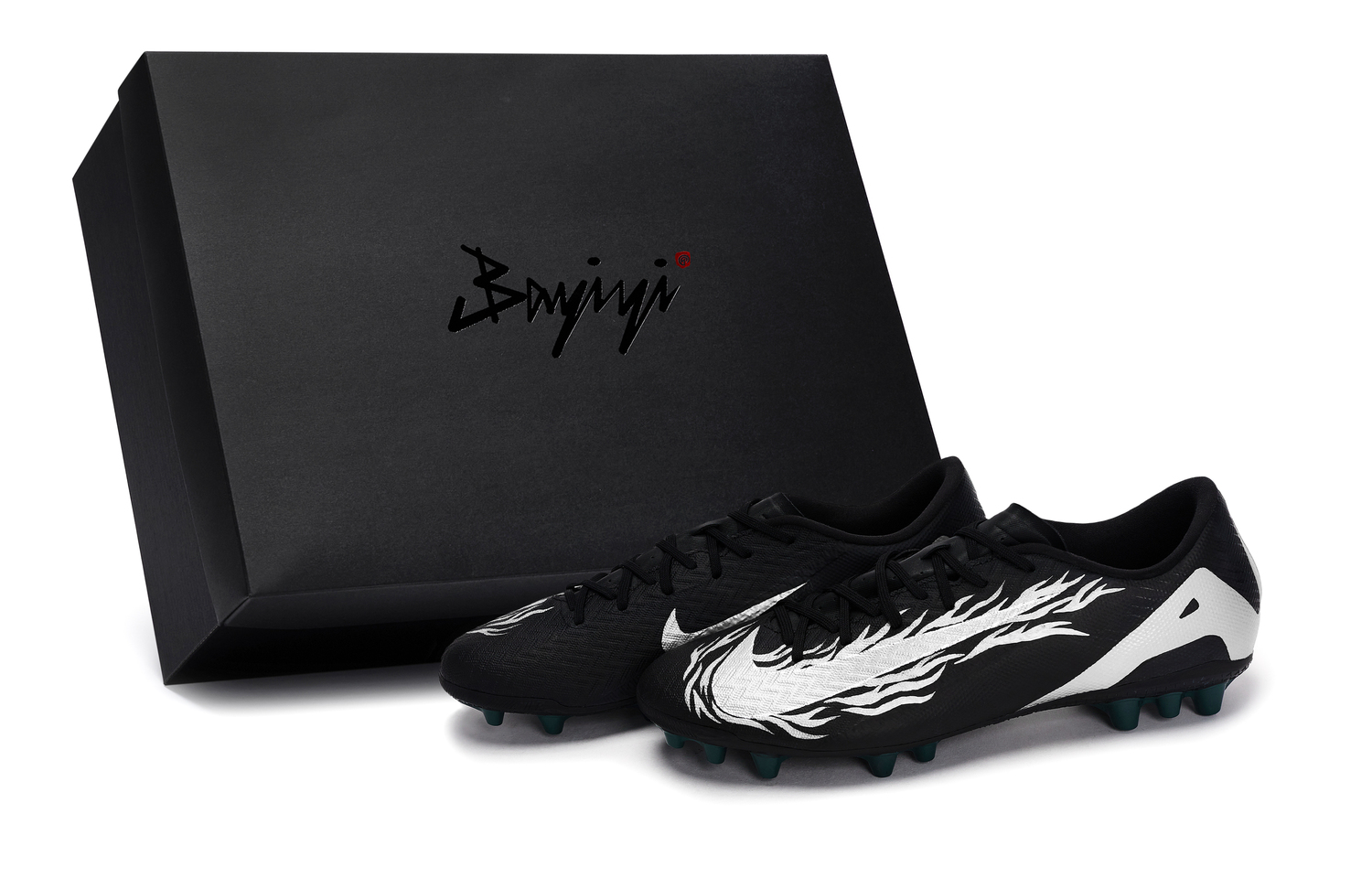 Nike Кроссовки Mercurial Vapor 16 Abrasion Resistant Soccer Shoes Unisex Black Silver
Nike Кроссовки Mercurial Vapor 16 Abrasion Resistant Soccer Shoes Unisex Black Silver