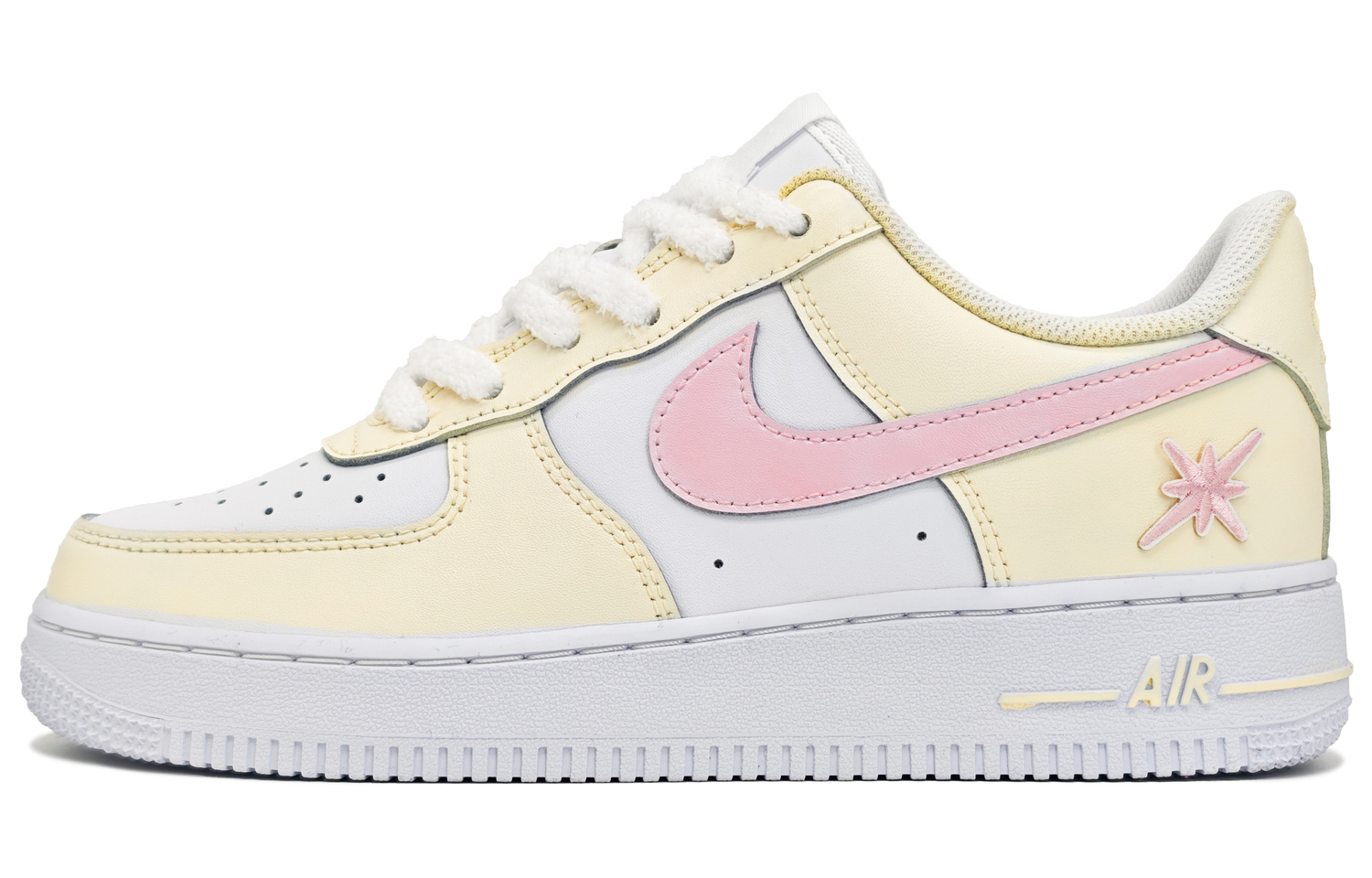 Кроссовки для скейтбординга Air Force 1 Kids Nike, желтый
Кроссовки для скейтбординга Air Force 1 Kids Nike, желтый