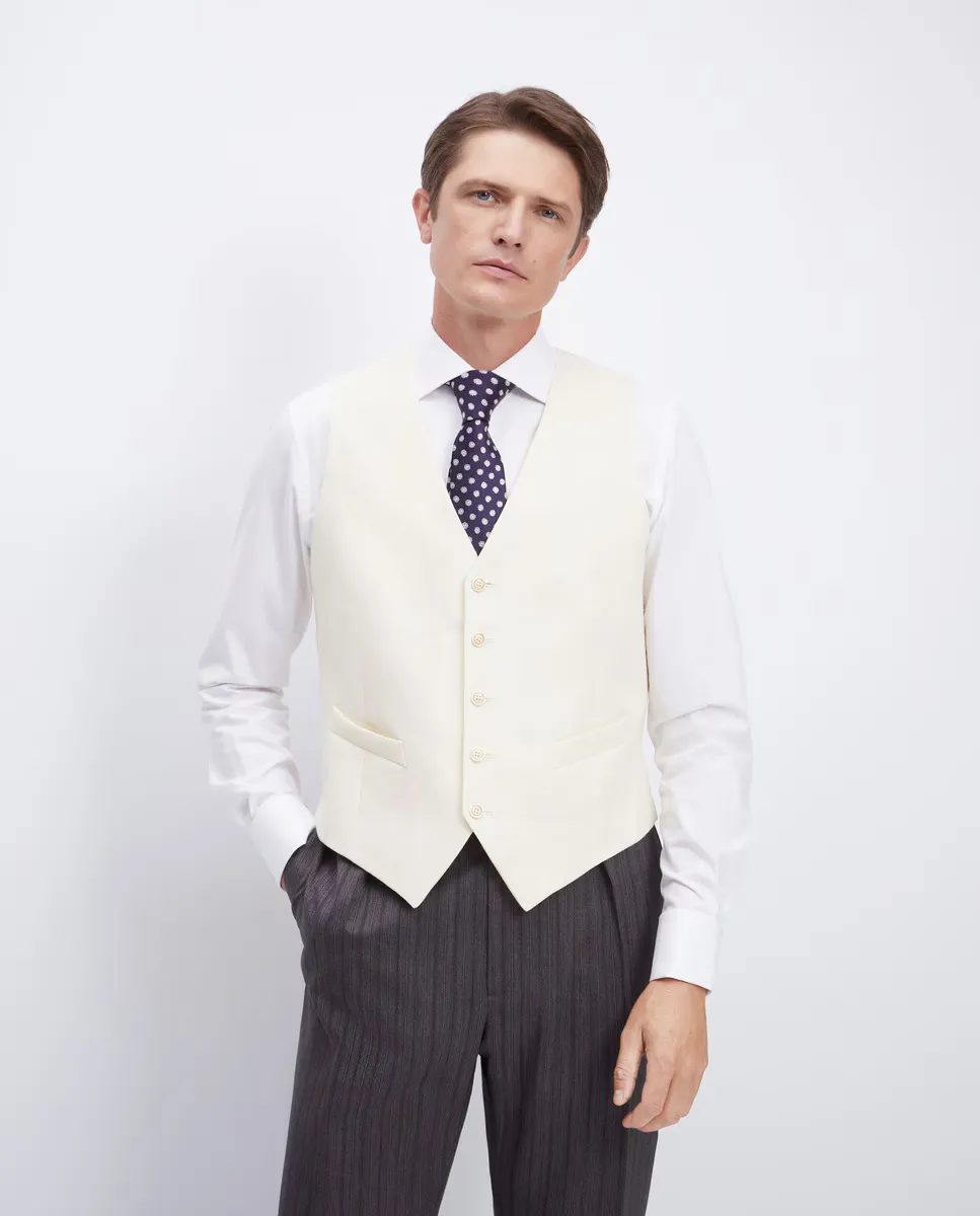 Мужской однотонный льняной жилет Emidio Tucci, цвет Crudo
Мужской однотонный льняной жилет Emidio Tucci, цвет Crudo