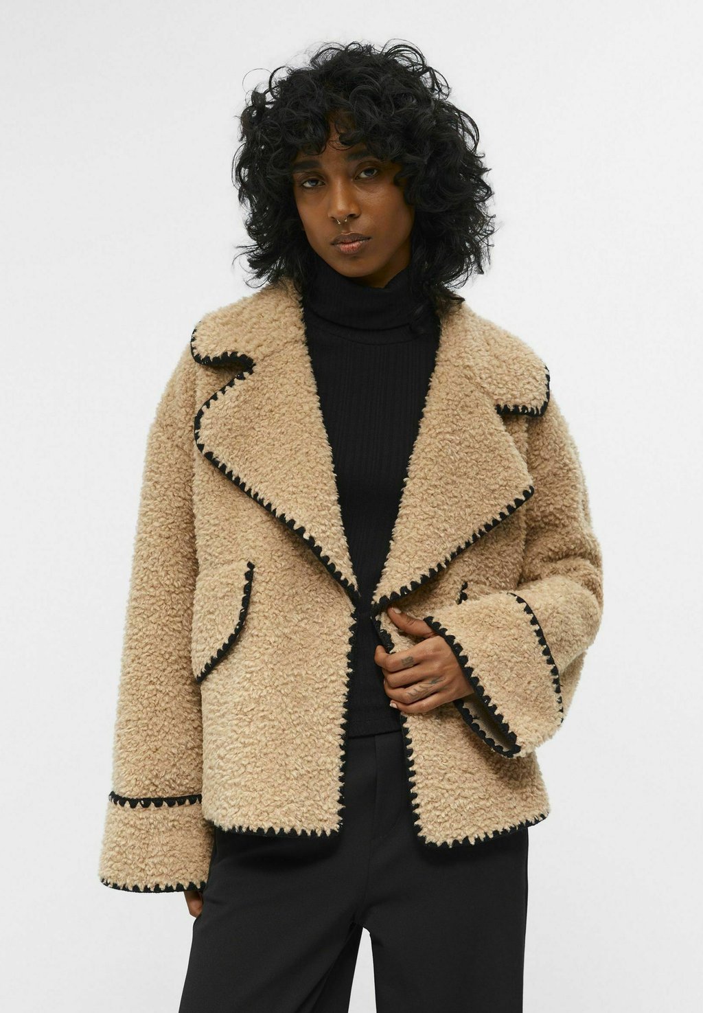 Флисовая куртка Object, бежевый
Флисовая куртка Object, бежевый