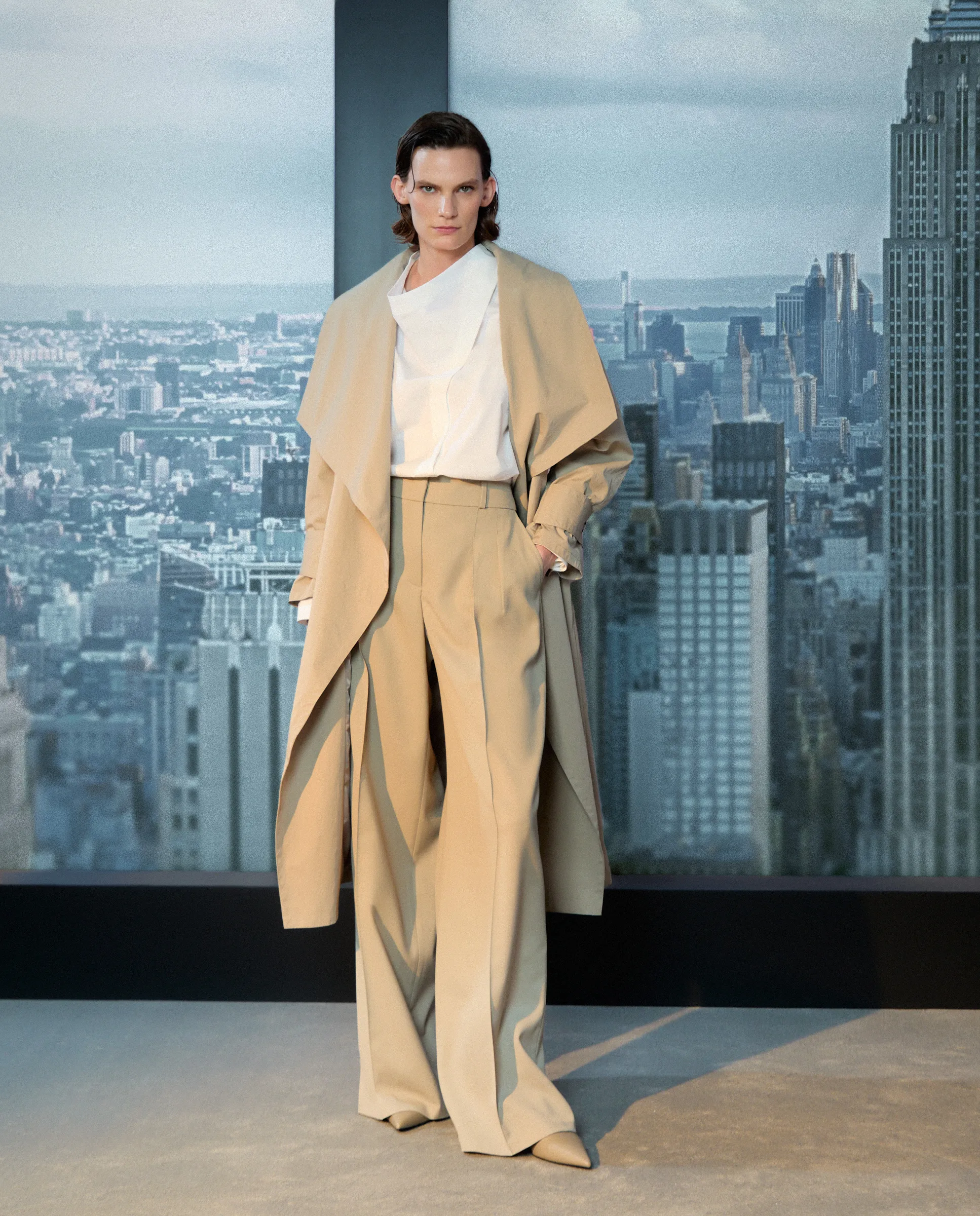 Женская блузка с воротником-хомут Woman Limited El Corte Inglés, белый
Женская блузка с воротником-хомут Woman Limited El Corte Inglés, белый