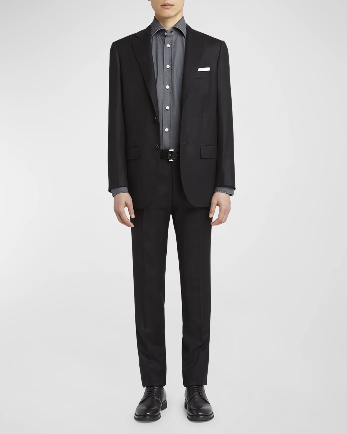 Мужской однотонный костюм из шерсти и кашемира Kiton, цвет Blk
Мужской однотонный костюм из шерсти и кашемира Kiton, цвет Blk