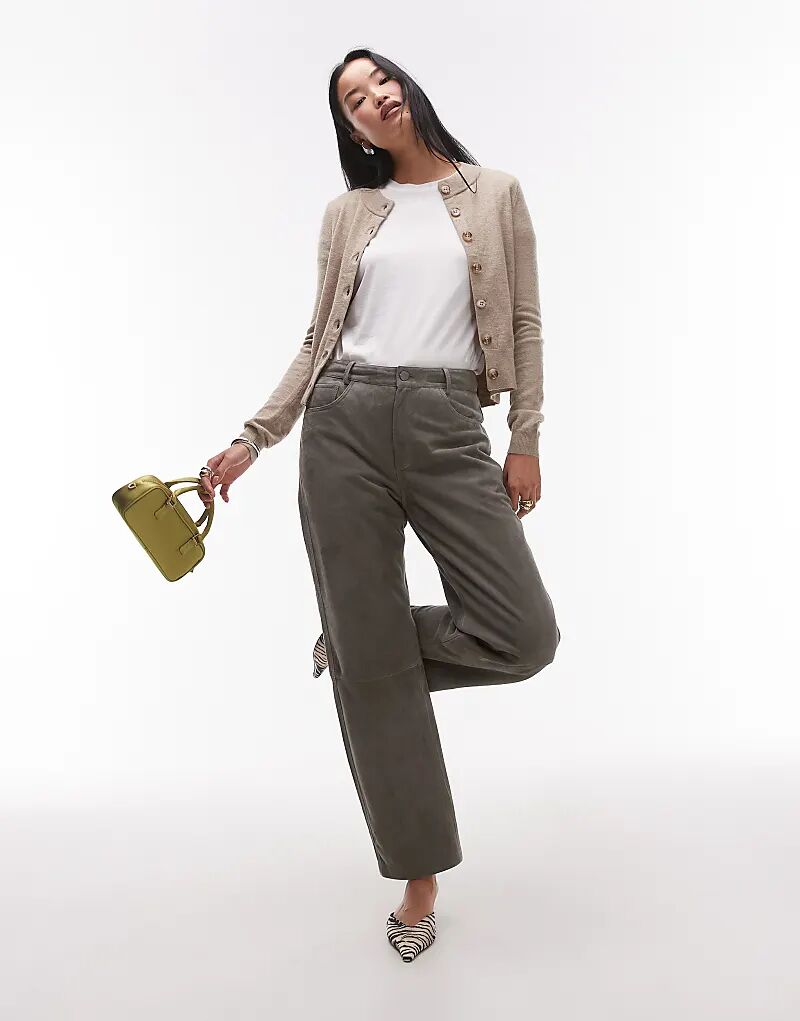 Кардиган с круглым вырезом и пуговицами из смеси шерсти бежевого цвета Mango
Кардиган с круглым вырезом и пуговицами из смеси шерсти бежевого цвета Mango