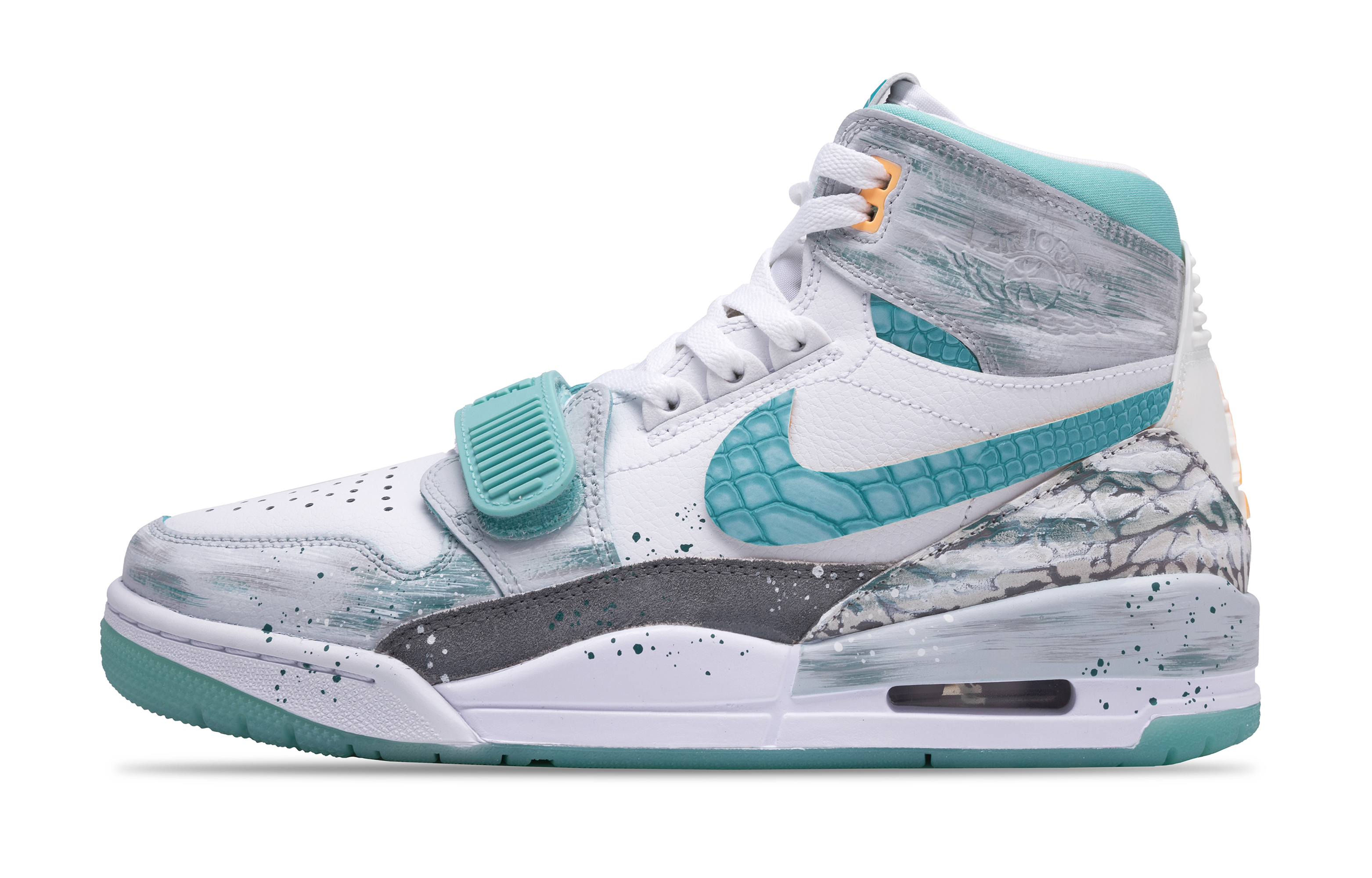 Jordan Баскетбольные кроссовки Legacy 312 Gray Berlin с мягкой износостойкой дышащей подошвой и высоким голенищем, мужские, серо-зеленые
Jordan Баскетбольные кроссовки Legacy 312 Gray Berlin с мягкой износостойкой дышащей подошвой и высоким голенищем, мужские, серо-зеленые