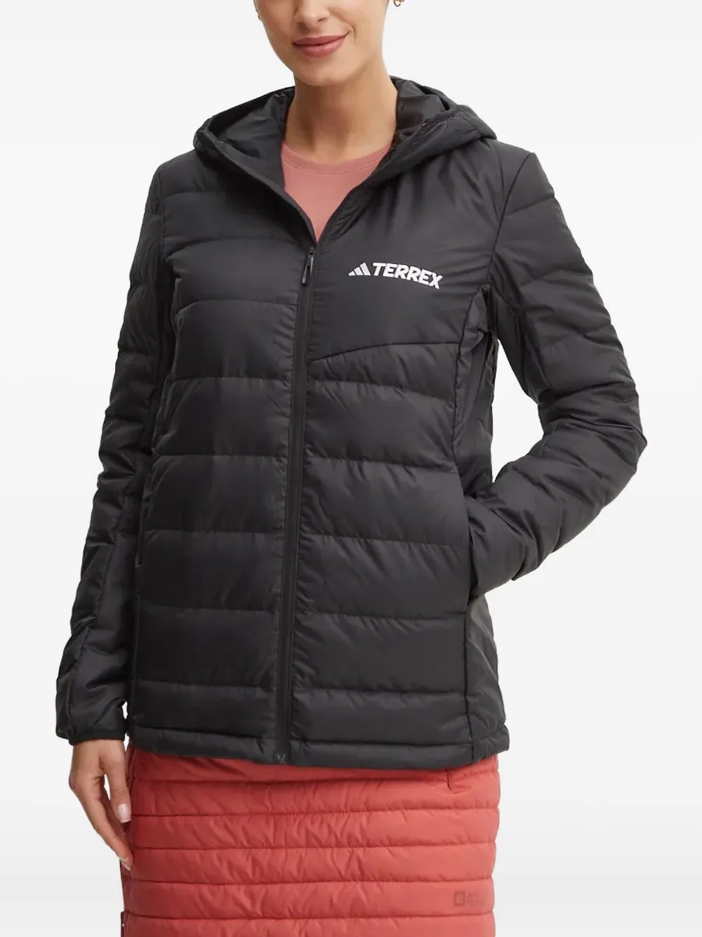 Дутый пуховик с капюшоном Terrex adidas, черный
Дутый пуховик с капюшоном Terrex adidas, черный