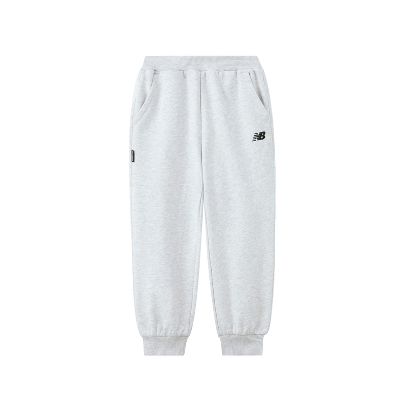 Детские вязаные спортивные штаны для детей 3-7 лет Sports Club Light Gray New Balance, светло-серый
Детские вязаные спортивные штаны для детей 3-7 лет Sports Club Light Gray New Balance, светло-серый