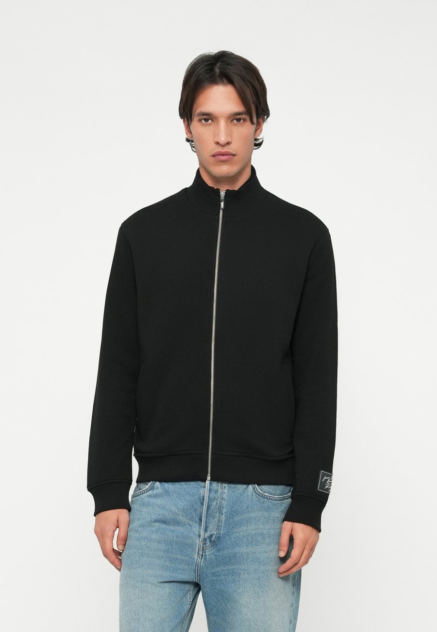 Толстовка KARL LAGERFELD ZIP, Black, Черный, Толстовка KARL LAGERFELD ZIP, Black
Толстовка KARL LAGERFELD ZIP, Black, Черный, Толстовка KARL LAGERFELD ZIP, Black