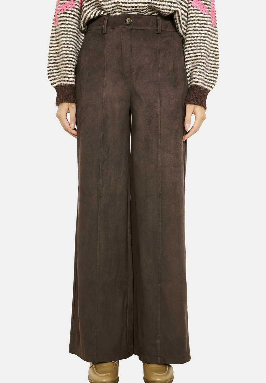 Брюки LolaLiza Trousers, Brown Dark Chocolate/Brown
Брюки LolaLiza Trousers, Brown Dark Chocolate/Brown