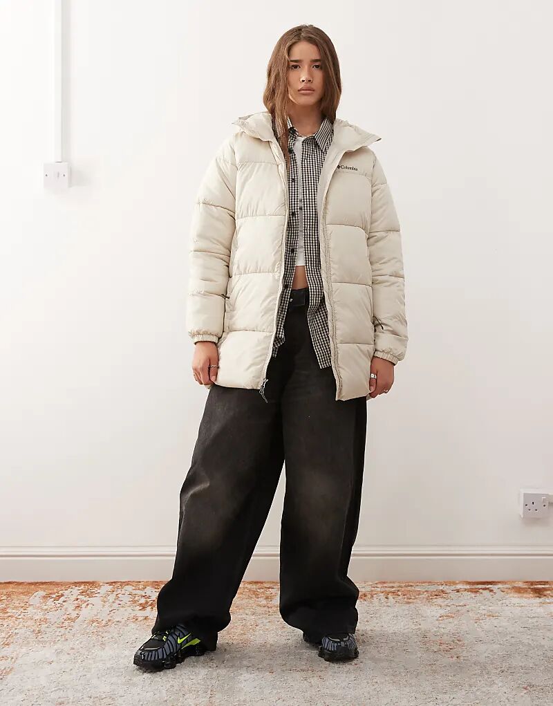 Укороченное пальто Columbia Puffect II бежевого цвета
Укороченное пальто Columbia Puffect II бежевого цвета