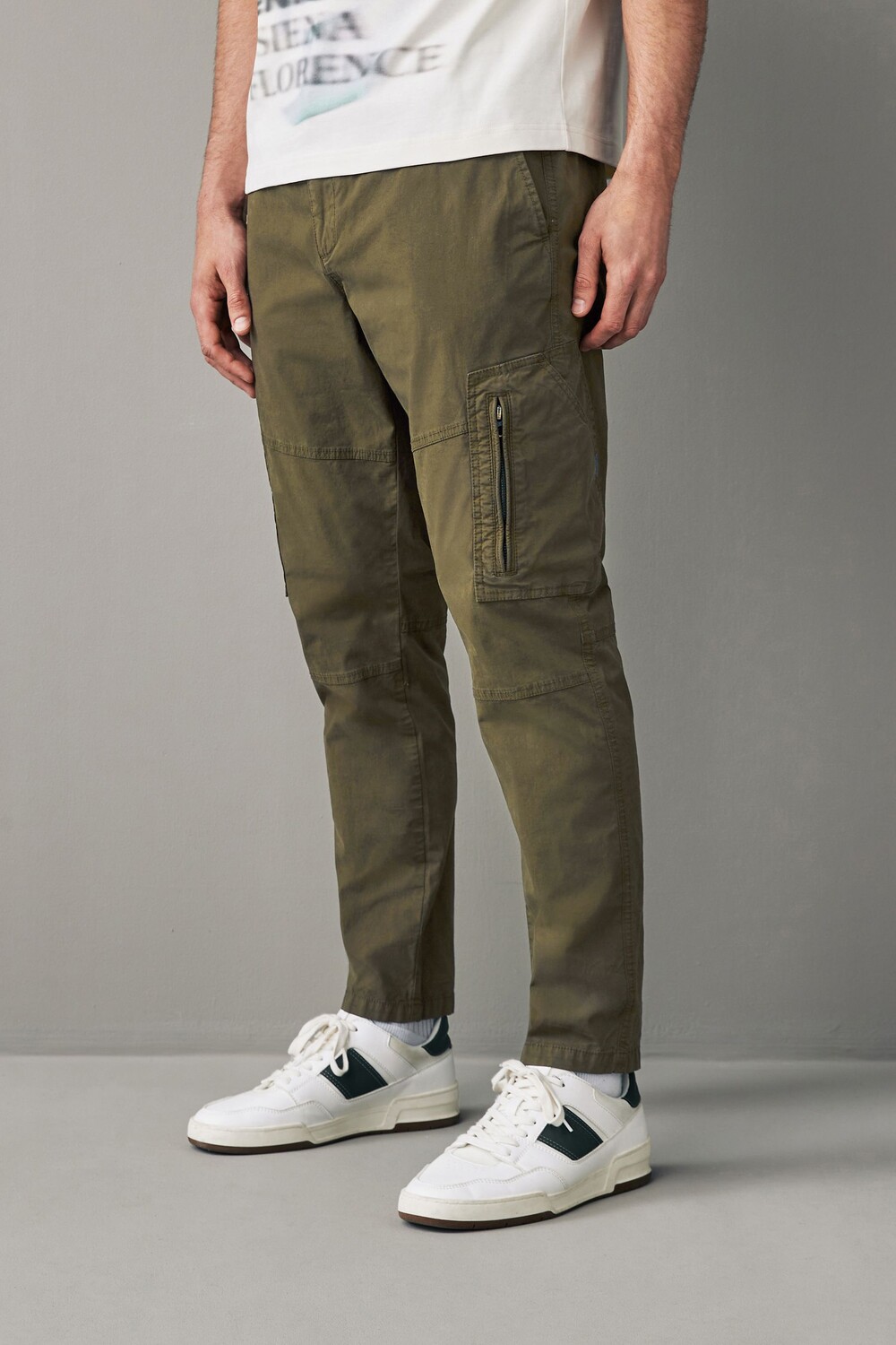 Эластичные брюки карго с молнией Next, зеленый
Эластичные брюки карго с молнией Next, зеленый