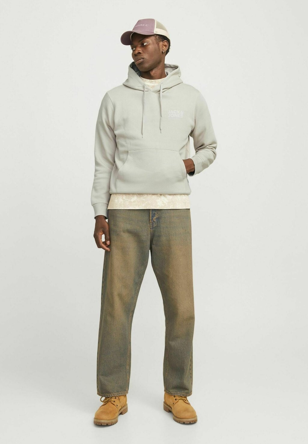 Толстовка с капюшоном LOGO NOOS Jack & Jones, кремовый
Толстовка с капюшоном LOGO NOOS Jack & Jones, кремовый