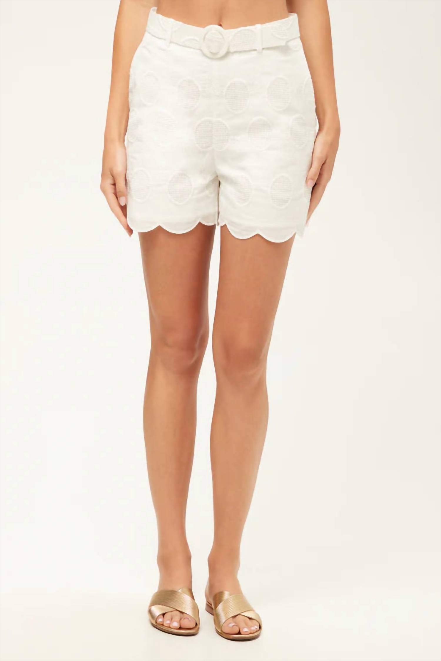 Шорты Deuce с поясом в отбеленном цвете Trina Turk
Шорты Deuce с поясом в отбеленном цвете Trina Turk