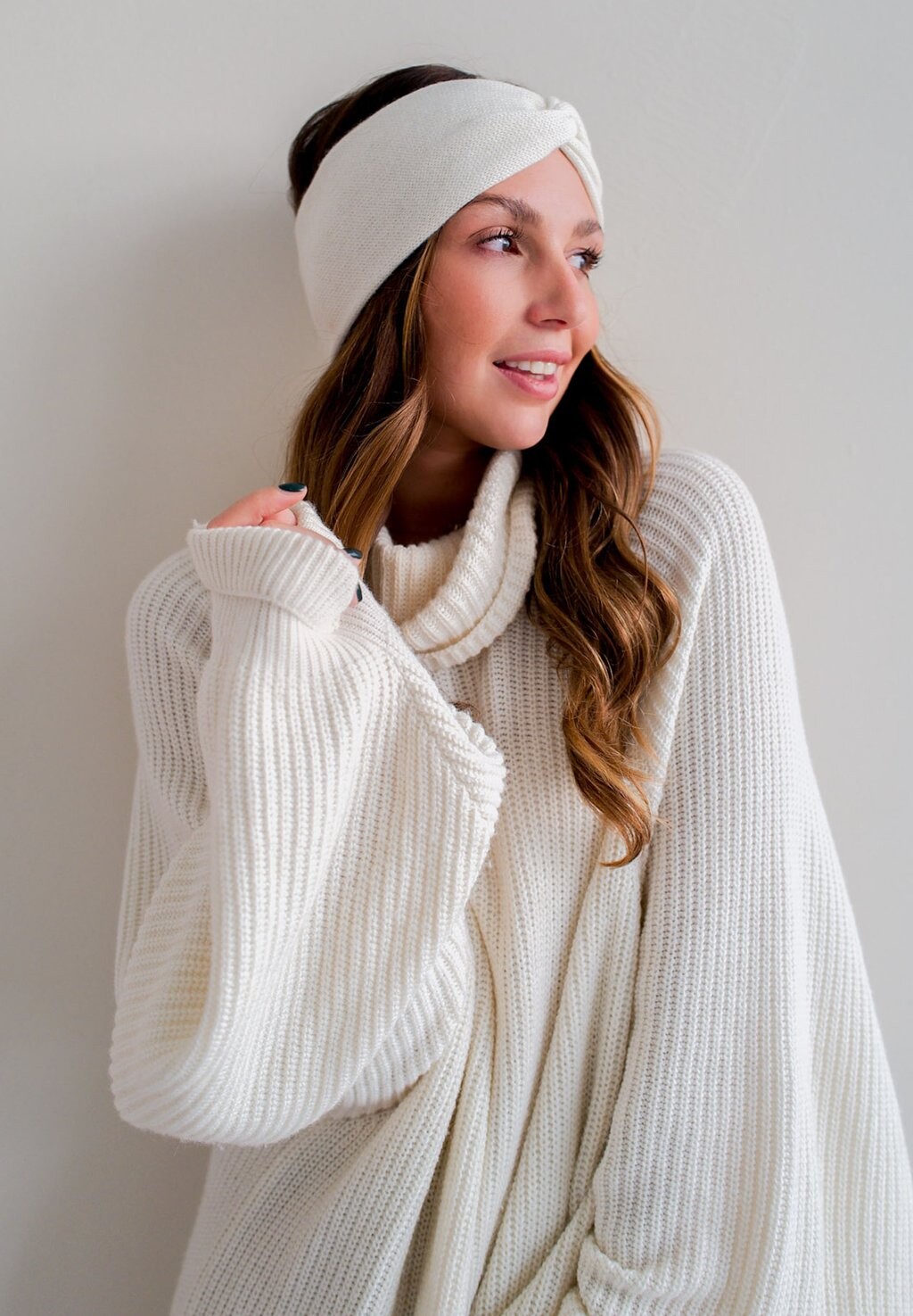 Повязка SIGNATURE HEADBAND FRAAS, кремовый
Повязка SIGNATURE HEADBAND FRAAS, кремовый