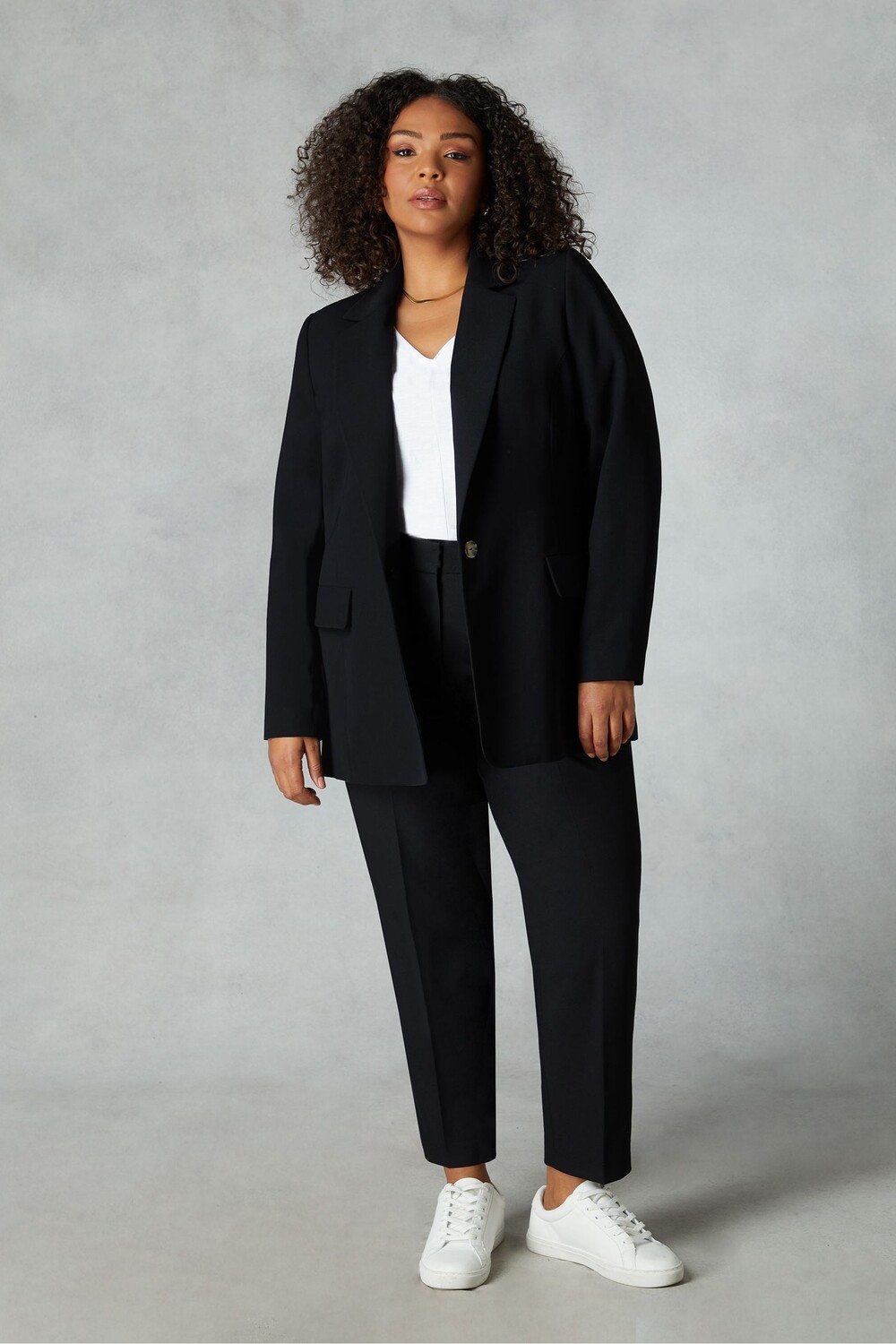 Черные брюки Curve с зауженными брючинами и эластичной тканью Live Unlimited, черный
Черные брюки Curve с зауженными брючинами и эластичной тканью Live Unlimited, черный