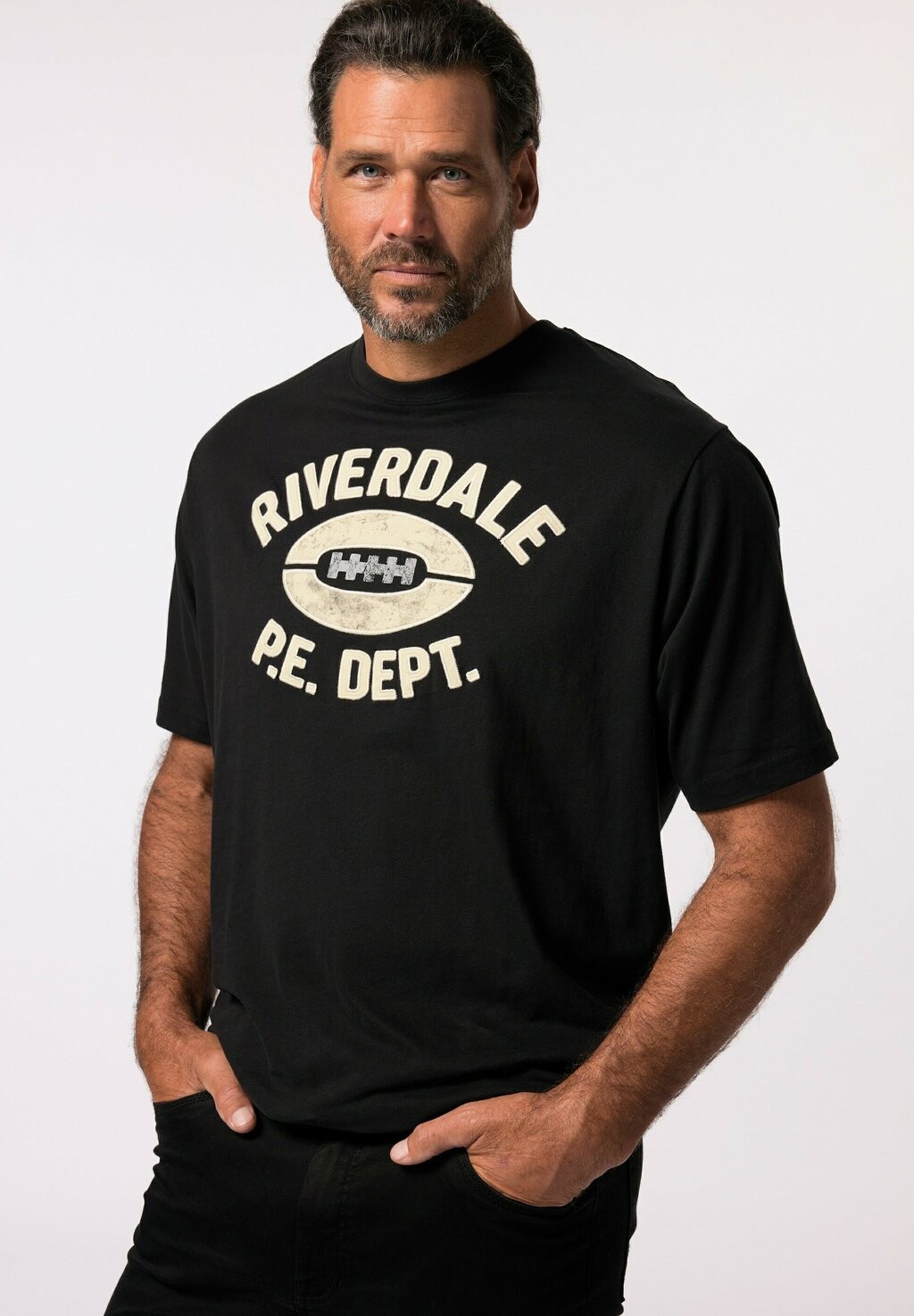 Футболка с принтом JP1880, черный
Футболка с принтом JP1880, черный