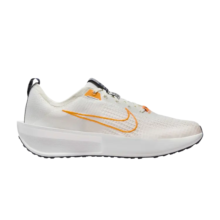 Кроссовки Nike Interact Run, белый 
Кроссовки Nike Interact Run, белый