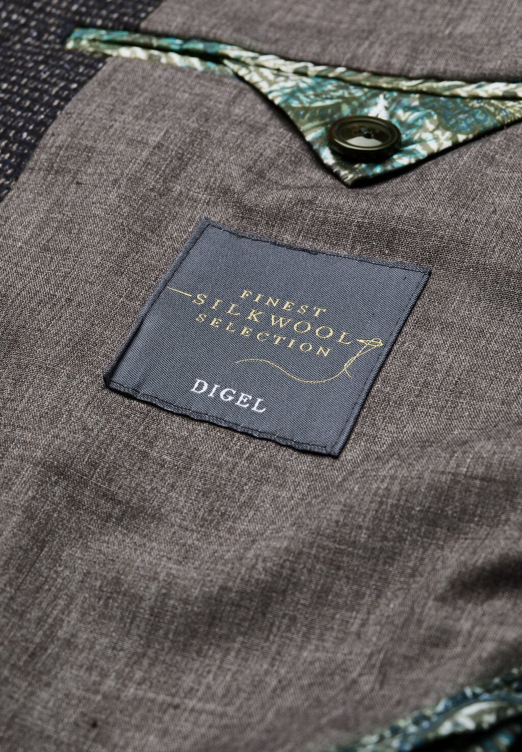 Пиджак-блейзер Digel, темно-синий
Пиджак-блейзер Digel, темно-синий