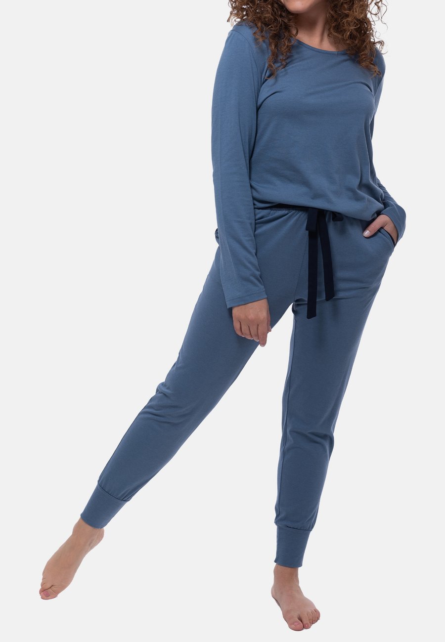 Пижамный комплект AMMANN SET, Blau/Blue
Пижамный комплект AMMANN SET, Blau/Blue