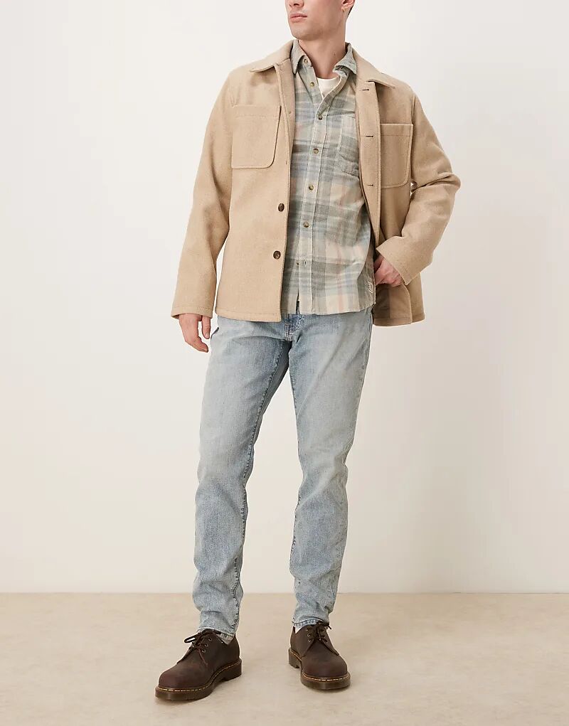 Спортивные облегающие джинсы светлого оттенка Abercrombie & Fitch 
Спортивные облегающие джинсы светлого оттенка Abercrombie & Fitch