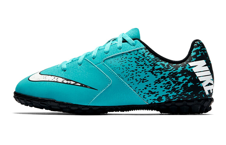 Детские футбольные кроссовки Nike Kids
Детские футбольные кроссовки Nike Kids