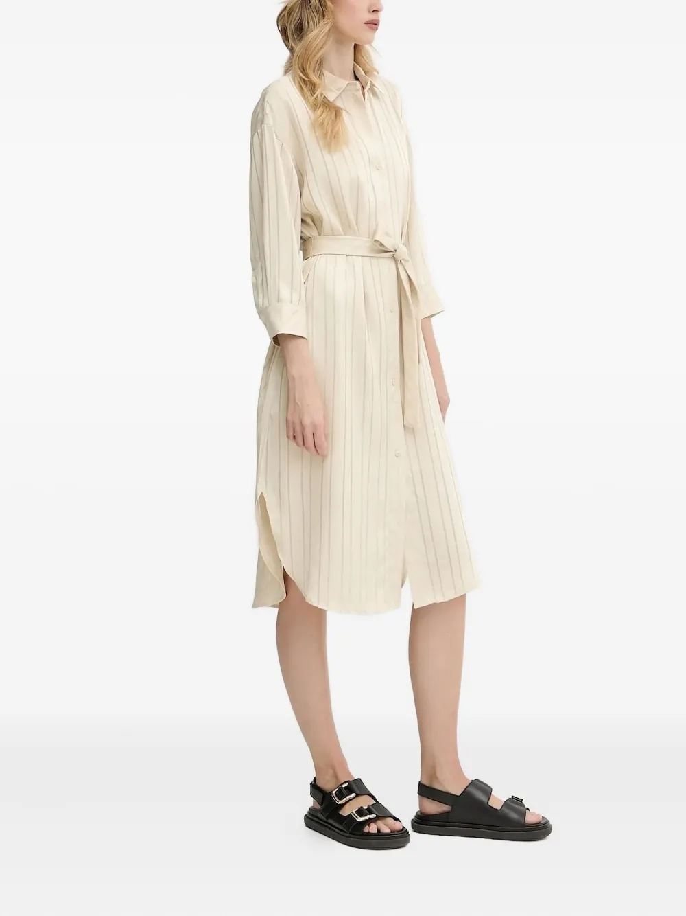 Платье-рубашка миди в тонкую полоску Armani Exchange, нейтральный
Платье-рубашка миди в тонкую полоску Armani Exchange, нейтральный