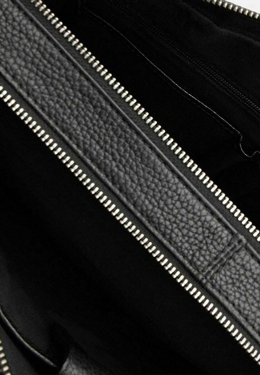 Сумка для ноутбука GIAN John Henric, черный
Сумка для ноутбука GIAN John Henric, черный