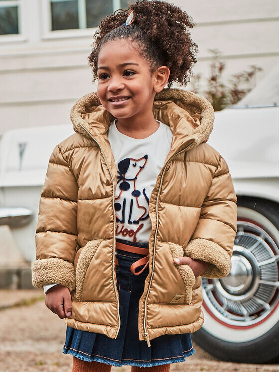 Пуховик стандартного кроя Mayoral, коричневый
Пуховик стандартного кроя Mayoral, коричневый