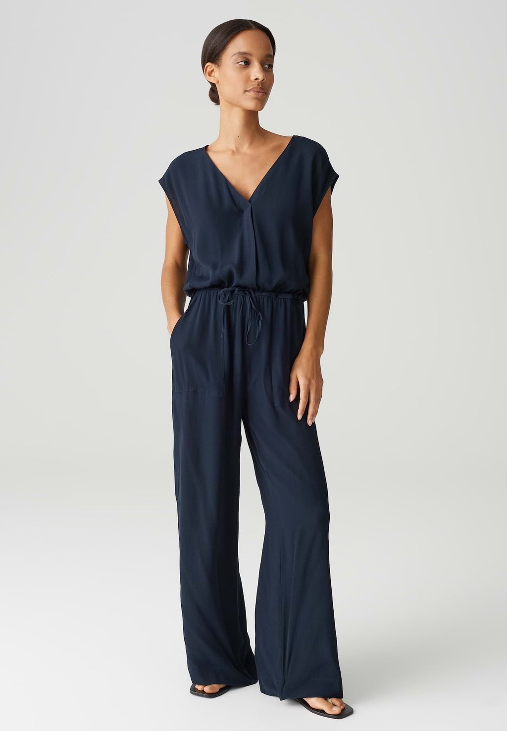 Комбинезон OPUS, синий
Комбинезон OPUS, синий