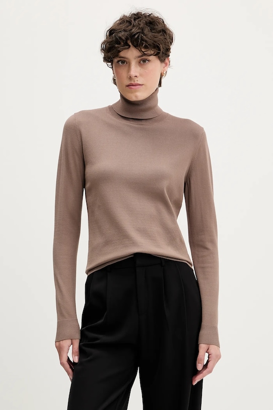 Свитер Sisley, коричневый
Свитер Sisley, коричневый