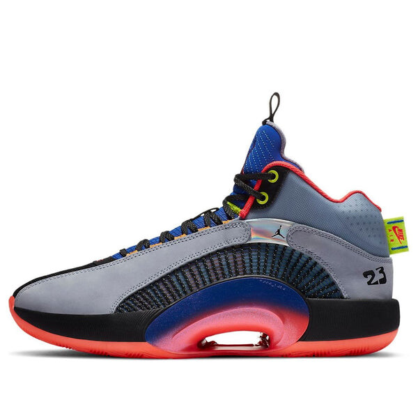 Кроссовки 35 Air Jordan, серый
Кроссовки 35 Air Jordan, серый