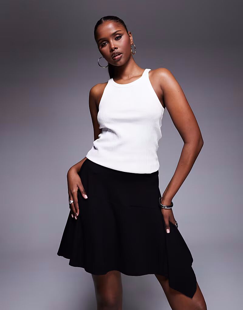 Асимметричная мини-юбка с отделкой годе ASOS DESIGN черного цвета
Асимметричная мини-юбка с отделкой годе ASOS DESIGN черного цвета