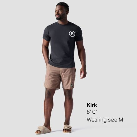 Футболка со списком снаряжения Park City Backcountry, черный
Футболка со списком снаряжения Park City Backcountry, черный