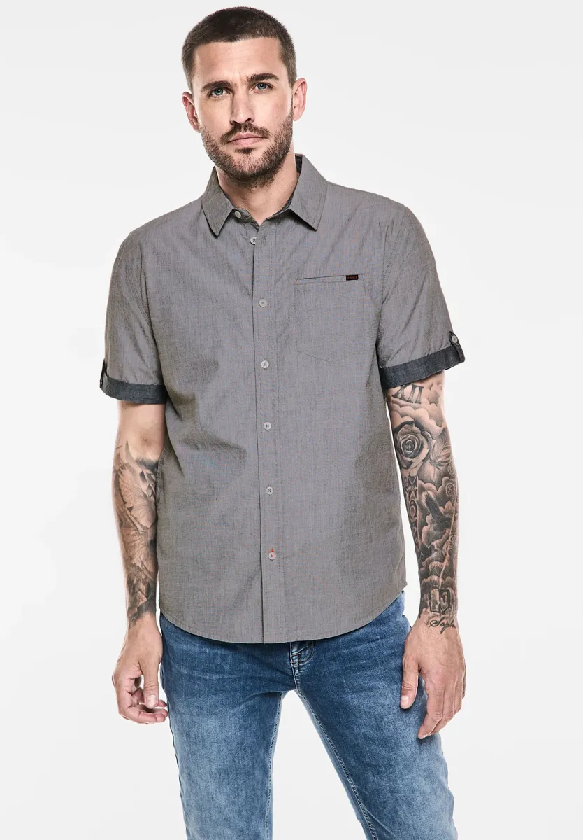 STREET ONE МУЖСКАЯ рубашка с короткими рукавами и нагрудным карманом Street One Men, черный
STREET ONE МУЖСКАЯ рубашка с короткими рукавами и нагрудным карманом Street One Men, черный