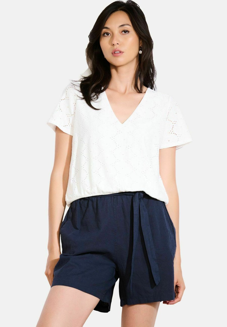 Блуза LolaLiza ROMANTIC EMBROIDERED, Optical White/White
Блуза LolaLiza ROMANTIC EMBROIDERED, Optical White/White