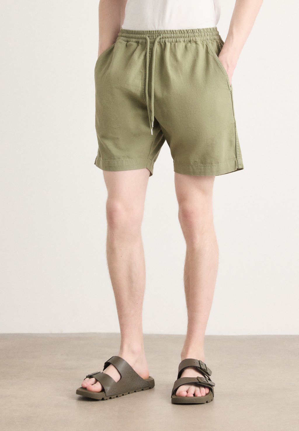 Шорты BEACH Mads Nørgaard, оливковый
Шорты BEACH Mads Nørgaard, оливковый