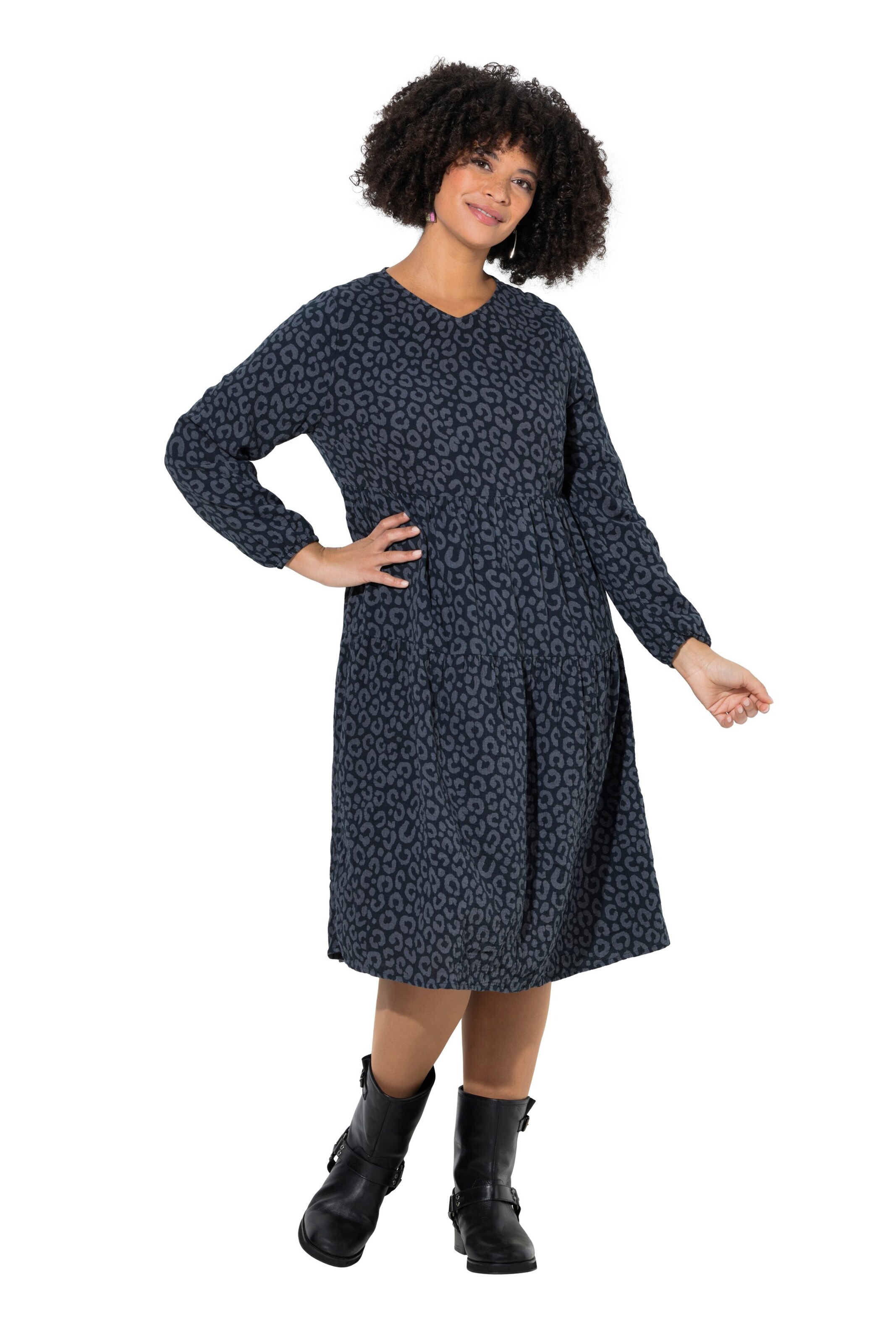 Angel of Style Платье в морском синем цвете
Angel of Style Платье в морском синем цвете