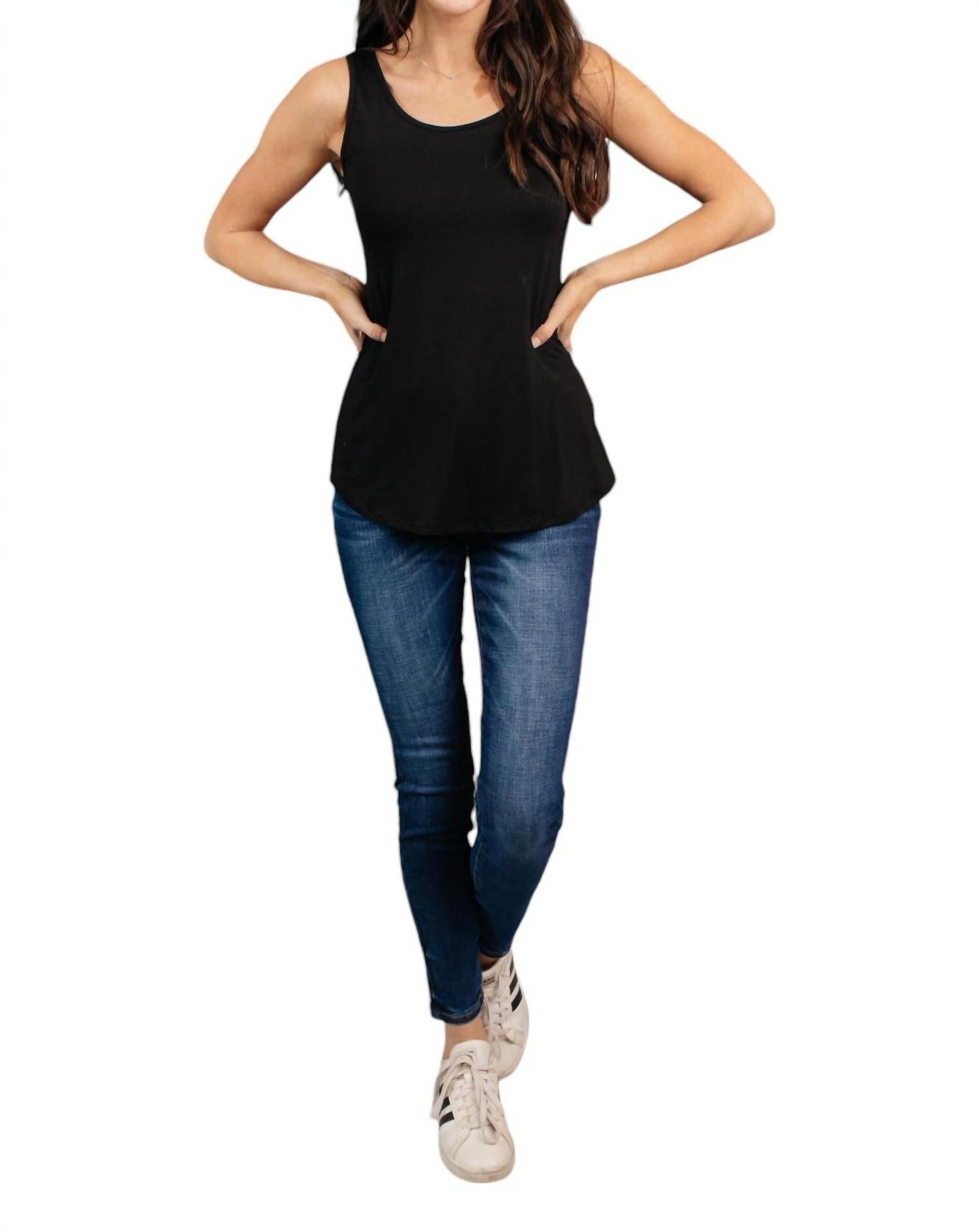 Майка женская Celeste, черный
Майка женская Celeste, черный